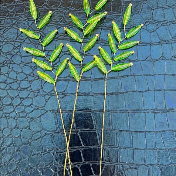 Lot of beaded greenery green leaves branches stems for crafts or projects Decor - Picture 5 of 7